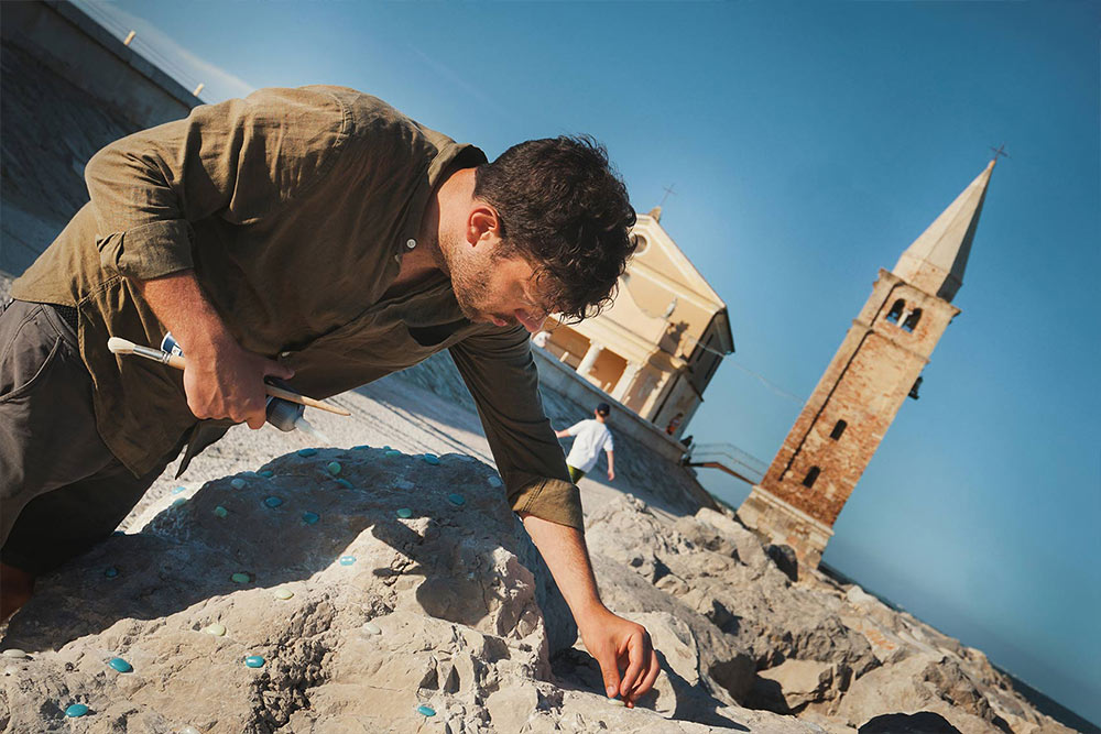 ScoglieraViva | Simposio internazionale di scultura all’aperto, Caorle, Venezia – Premiazione serata 2021 ScoglieraViva | Simposio internazionale di scultura all'aperto, Caorle, Venezia - Premiazione serata 2021